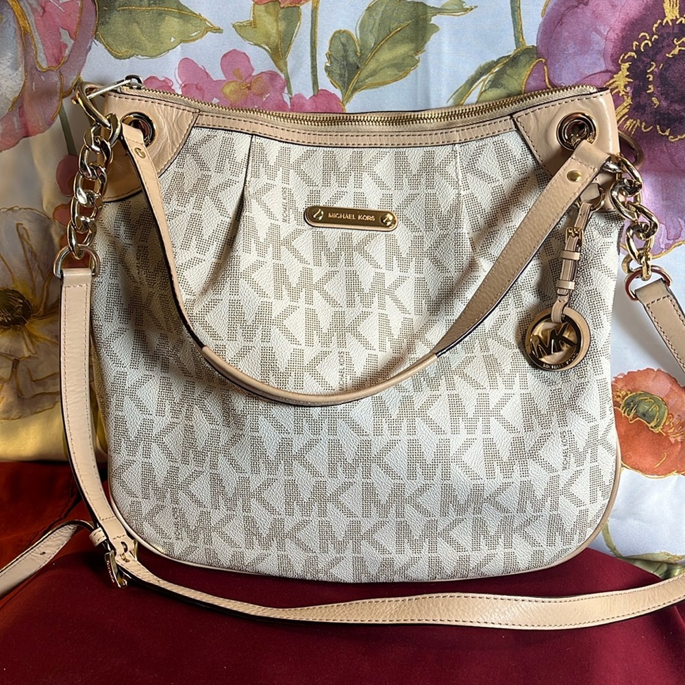 Michael Michael Kors Two Way Bag